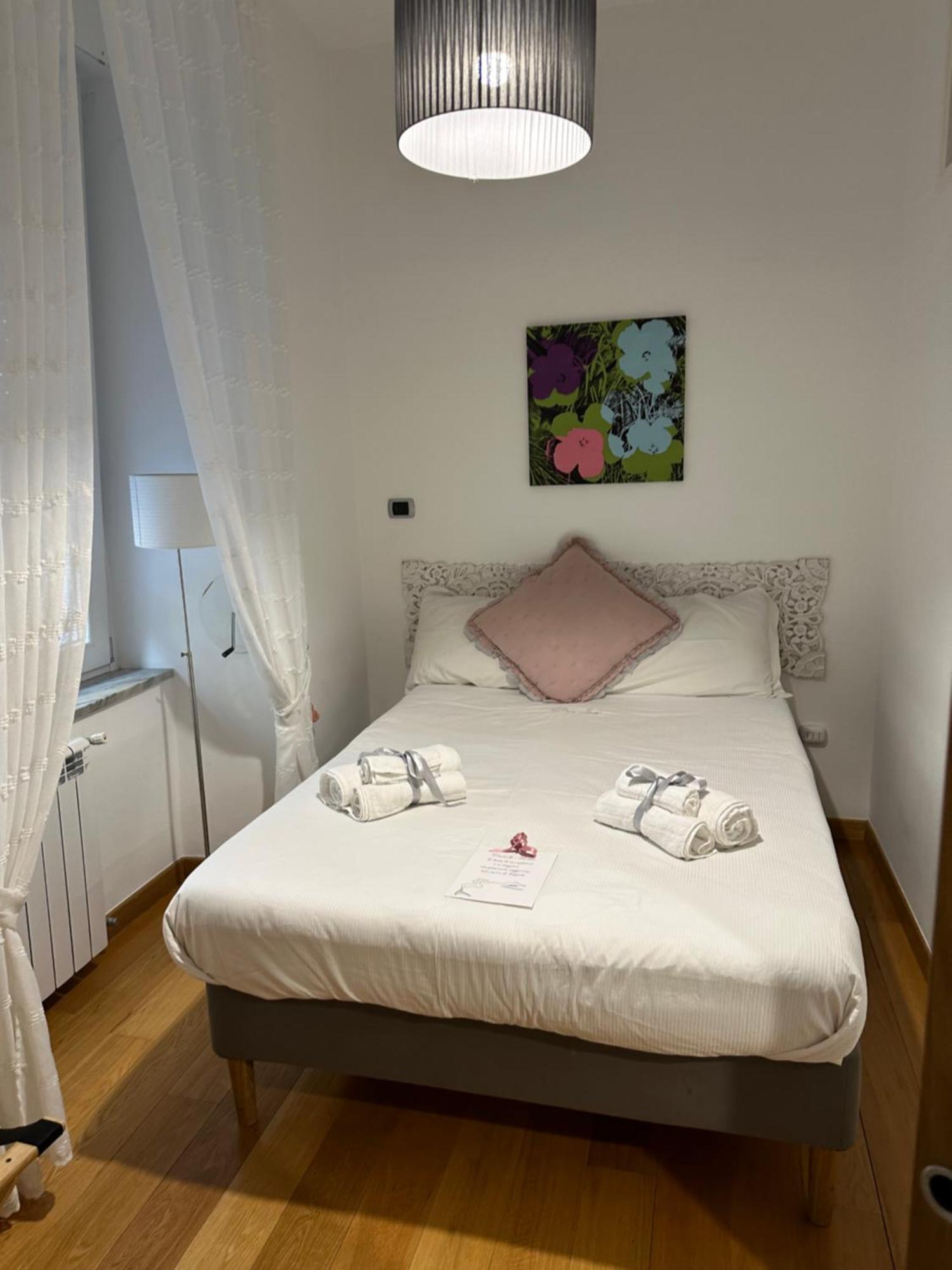 Crise Home Napoli Exterior foto